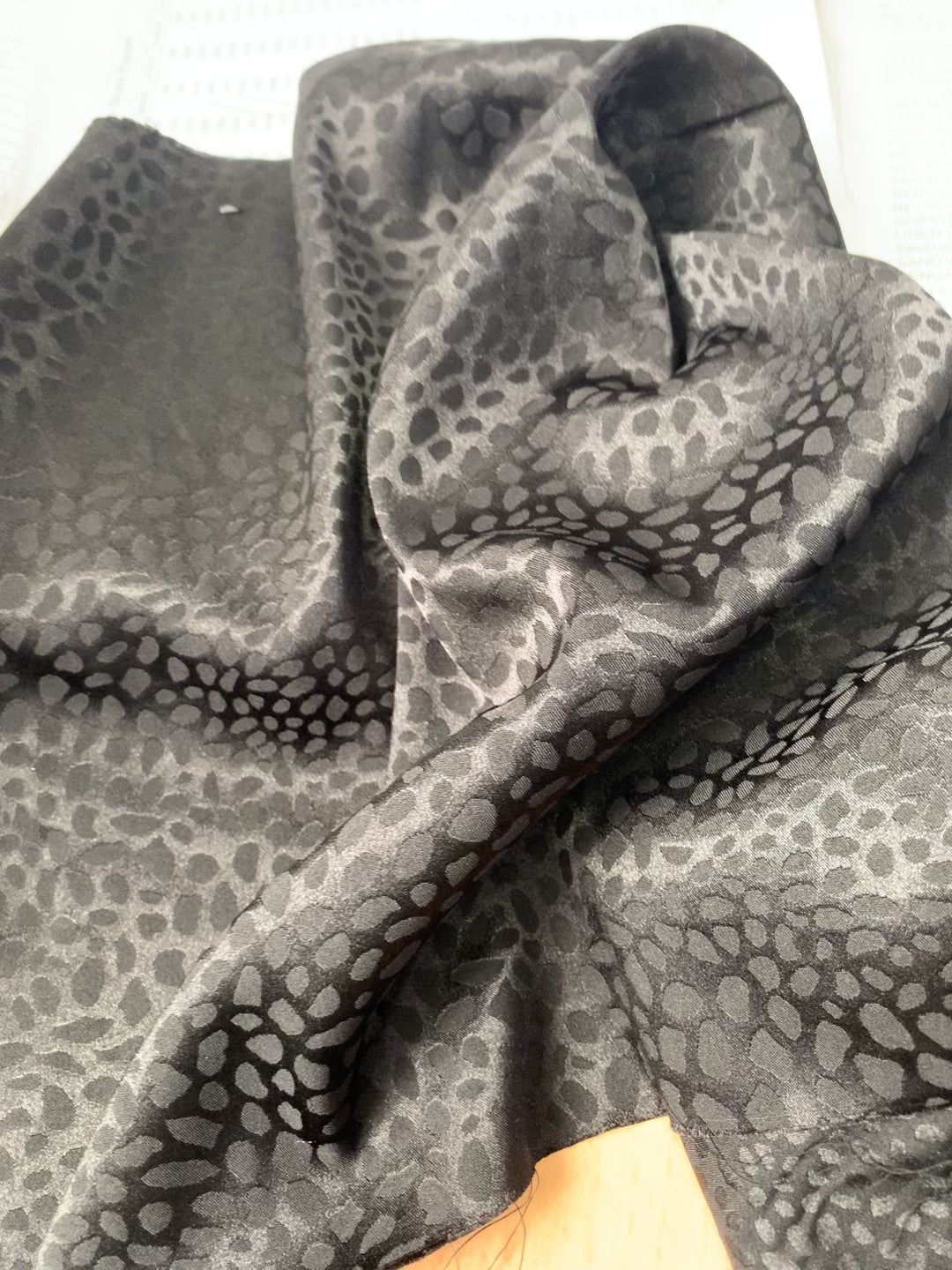 Leopard Jacquard - Black